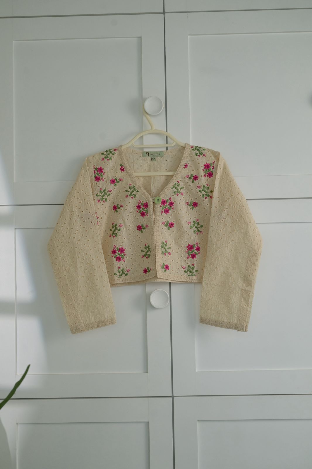 Embroidered Cream Hakoba Jacket